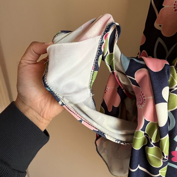 Hawaiian Floral One Piece Swimsuit with Skirt Tropical Resort Bathing Suit - Picture 6 of 8